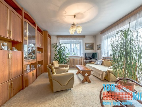 Prodaný dům 280 m², pozemek 1048 m²
