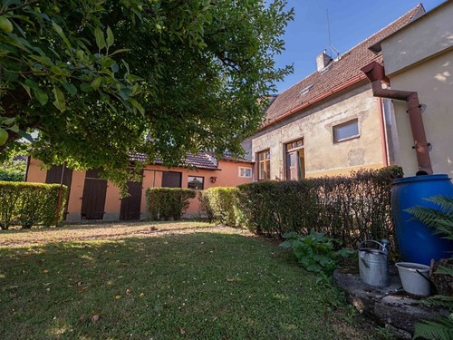 Prodaný dům 100 m², pozemek 427 m²