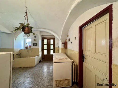 Prodej domu 230 m², pozemek 2755 m²