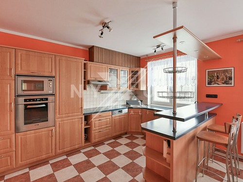 Prodaný dům 225 m², pozemek 504 m²