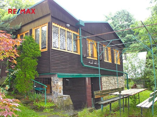 Prodaná chata 52 m², pozemek 381 m²