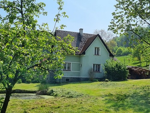 Prodaný dům 240 m², pozemek 6000 m²