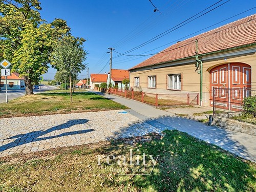 Prodaná chalupa 200 m², pozemek 2072 m²