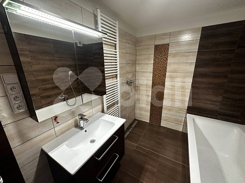 Prodaný dům 305 m², pozemek 2236 m²