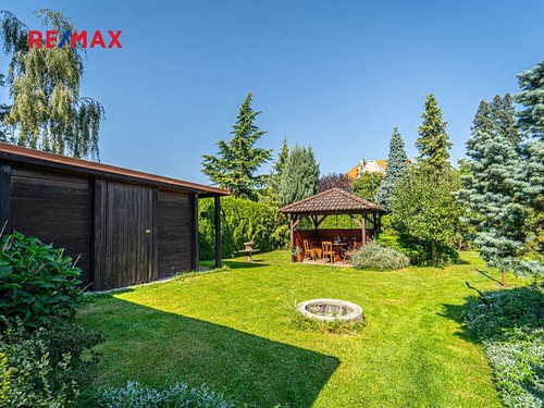 Prodaná vila 194 m², pozemek 795 m²