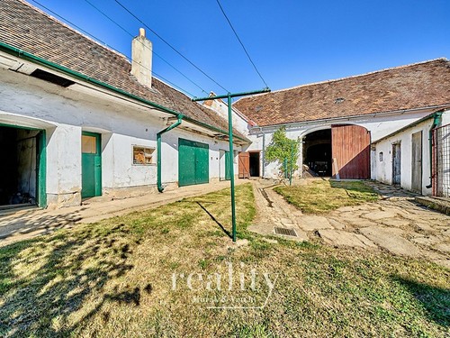 Prodaná chalupa 200 m², pozemek 2072 m²