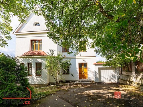 Prodaný dům 320 m², pozemek 745 m²