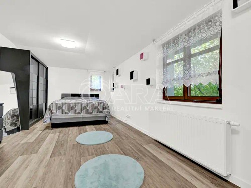 Prodej bytu 5+kk 166 m²