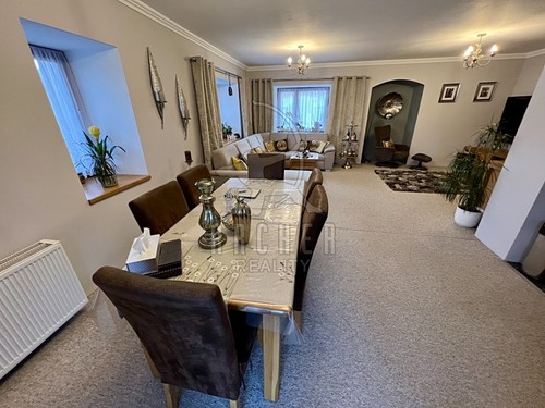 Prodaný dům 272 m², pozemek 1050 m²