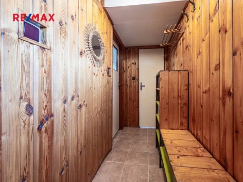 Prodaná chata 60 m², pozemek 961 m²