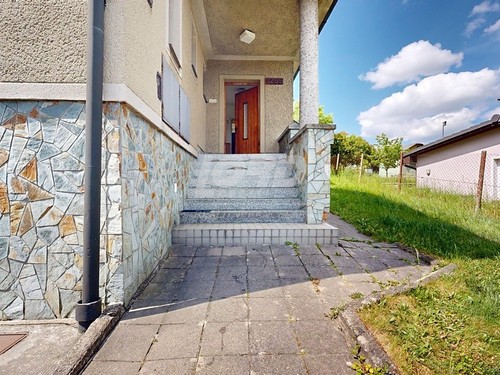 Prodaný dům 366 m², pozemek 955 m²