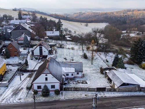 Prodaný dům 176 m², pozemek 1927 m²