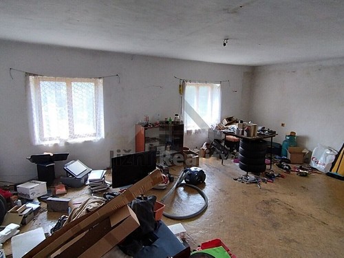 Prodaný dům 300 m², pozemek 2011 m²