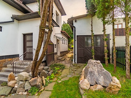 Prodaný dům 250 m², pozemek 911 m²