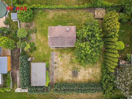 Prodaná chata 24 m², pozemek 384 m²
