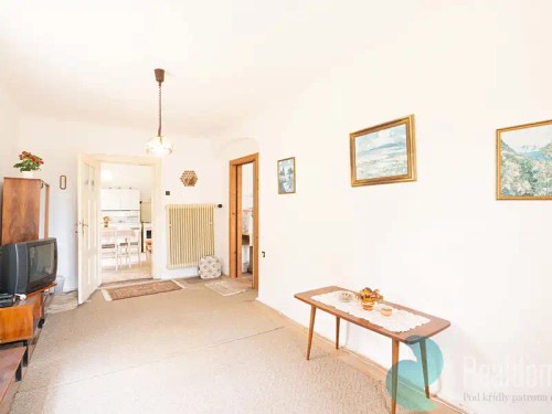 Prodaná  zemědělská usedlost 100 m², pozemek 2214 m²