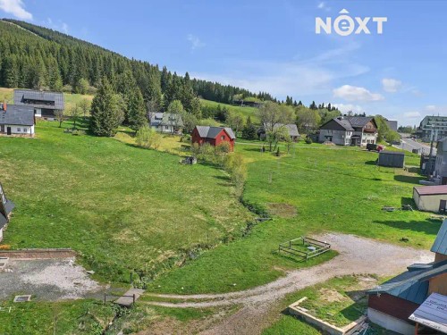 Prodej stavebního pozemku 2417 m²