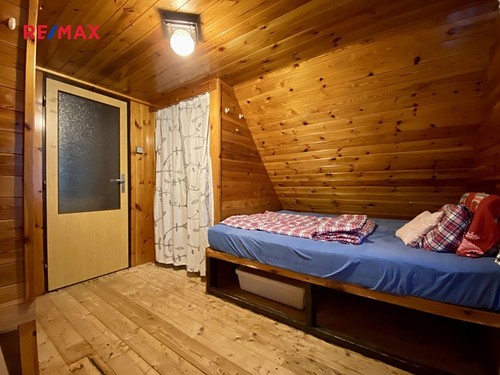 Prodaná chata 35 m², pozemek 270 m²