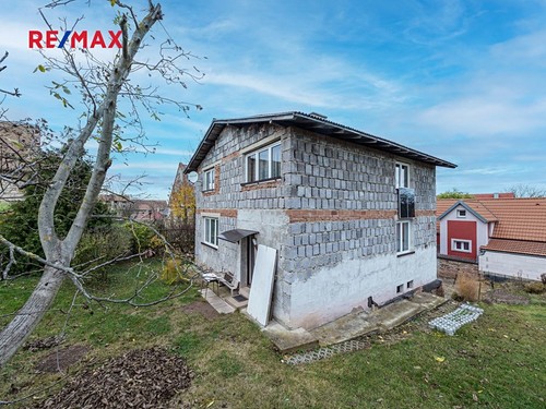 Prodaný dům 110 m², pozemek 1785 m²