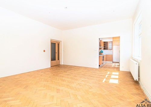 Prodaná vila 396 m², pozemek 1181 m²