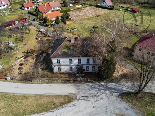 Prodej chalupy 617 m², pozemek 831 m²