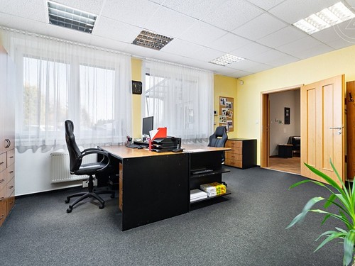 Prodaný dům 406 m², pozemek 2381 m²