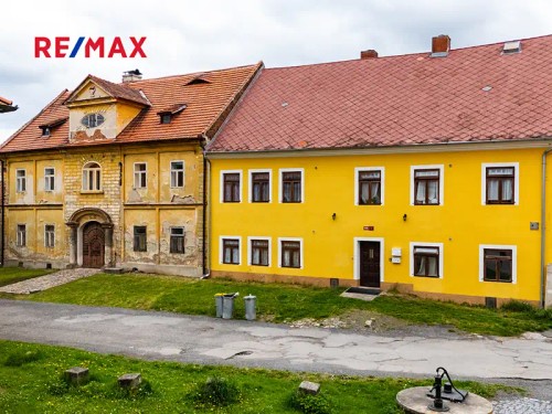 Prodej domu 250 m², pozemek 333 m²