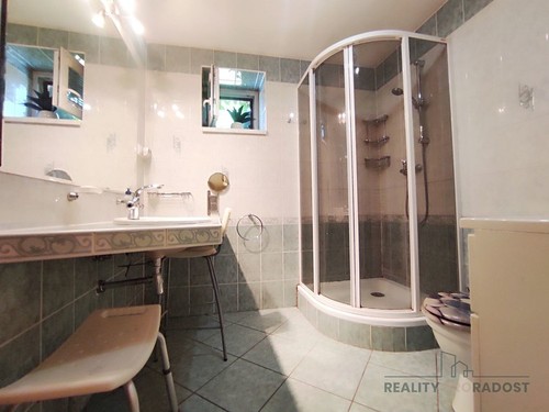 Prodaný dům 319 m², pozemek 1368 m²
