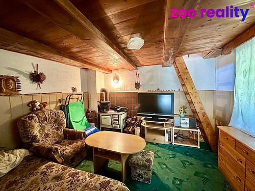 Prodaná chata 35 m², pozemek 449 m²