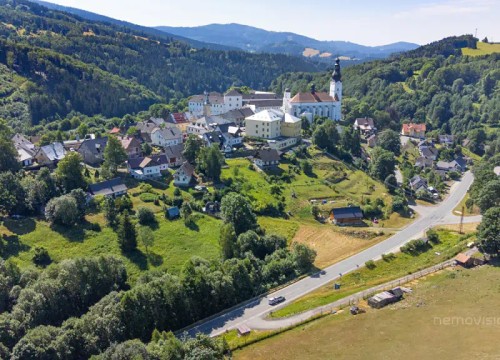 Prodej stavebního pozemku 2150 m²