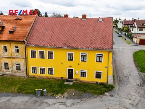 Prodej domu 250 m², pozemek 333 m²
