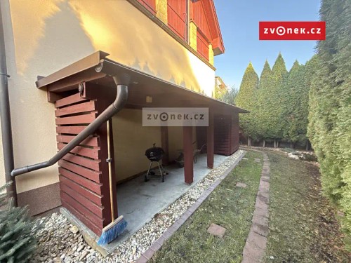 Prodaný dům 302 m², pozemek 430 m²