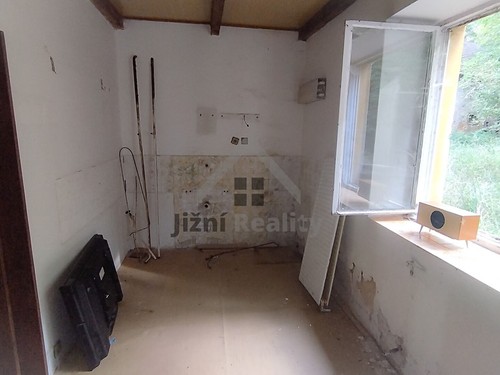 Prodaný dům 300 m², pozemek 791 m²