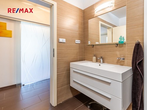 Prodaný dům 121 m², pozemek 977 m²