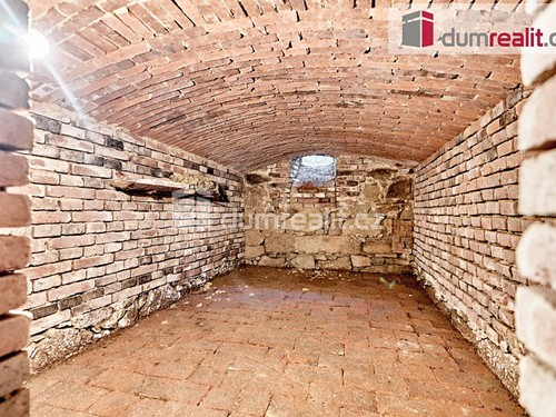 Prodaná chata 324 m², pozemek 1752 m²