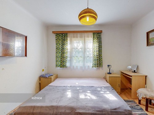 Prodaná chata 77 m², pozemek 484 m²