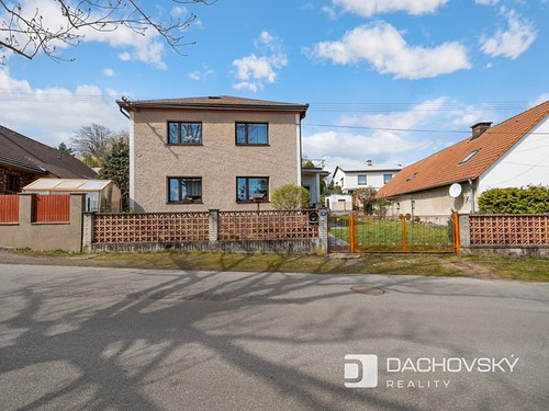 Prodaný dům 240 m², pozemek 1013 m²