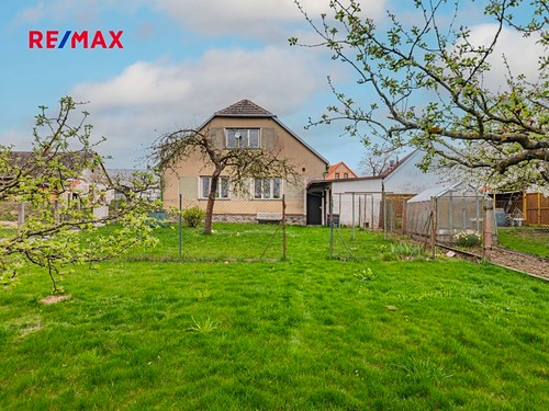 Prodaný dům 102 m², pozemek 698 m²