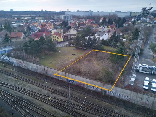 Prodej stavebního pozemku 1085 m²