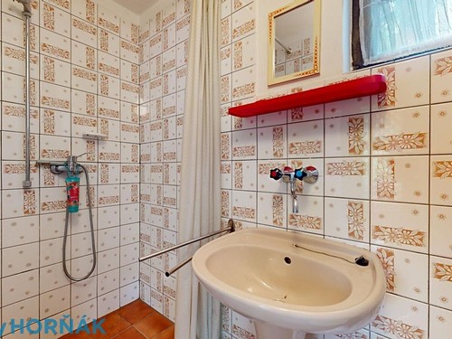 Prodaná chata 65 m², pozemek 869 m²