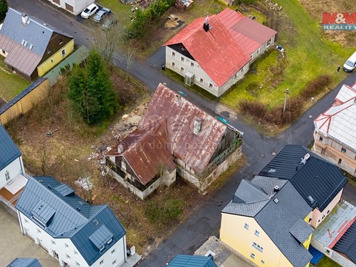 Prodaná chata 250 m², pozemek 942 m²