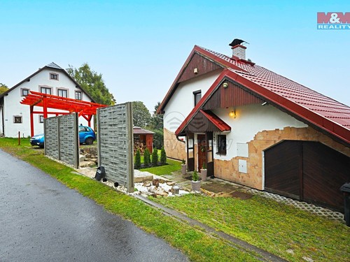 Prodaná chata 111 m², pozemek 504 m²