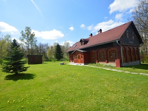 Prodaná chalupa 210 m², pozemek 2383 m²
