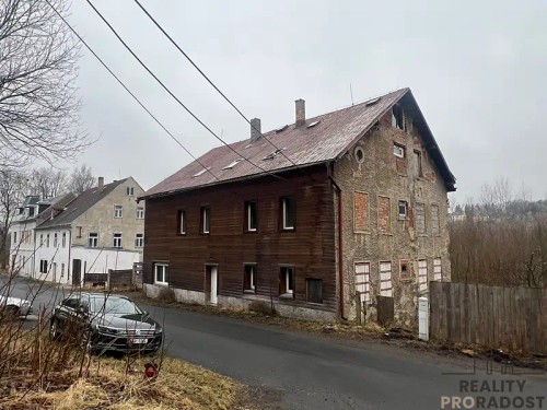 Prodej domu 549 m², pozemek 598 m²