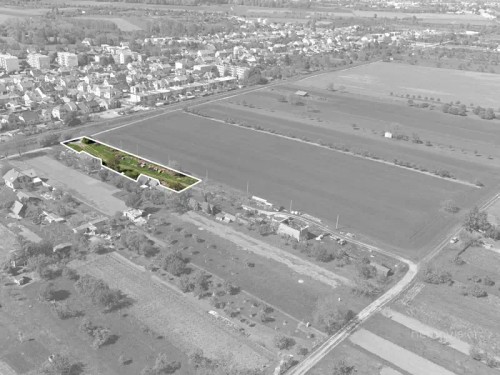 Prodej stavebního pozemku 2736 m²