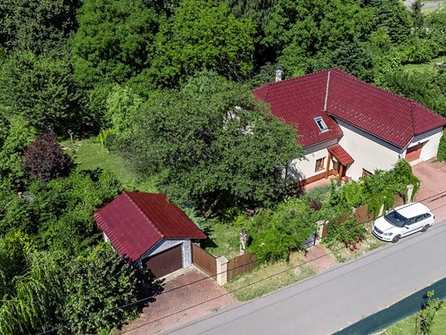 Prodaný dům 209 m², pozemek 1600 m²