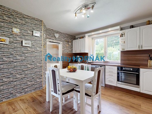 Prodaný dům 140 m², pozemek 1383 m²