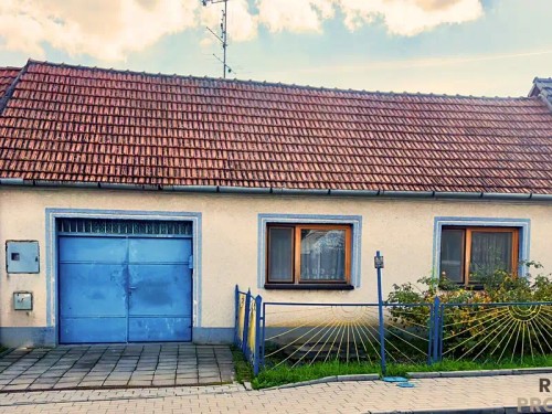 Prodej domu 100 m², pozemek 595 m²