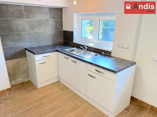 Prodaná chata 140 m², pozemek 1127 m²