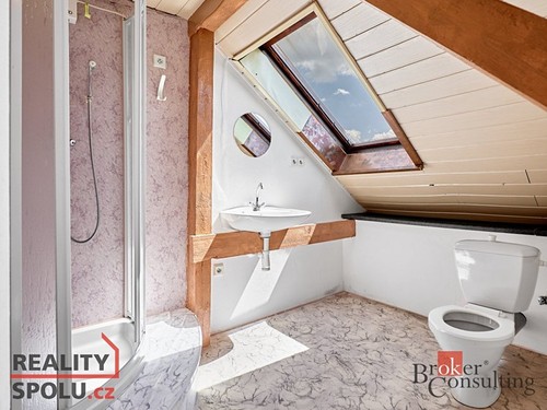Prodaný dům 200 m², pozemek 1092 m²